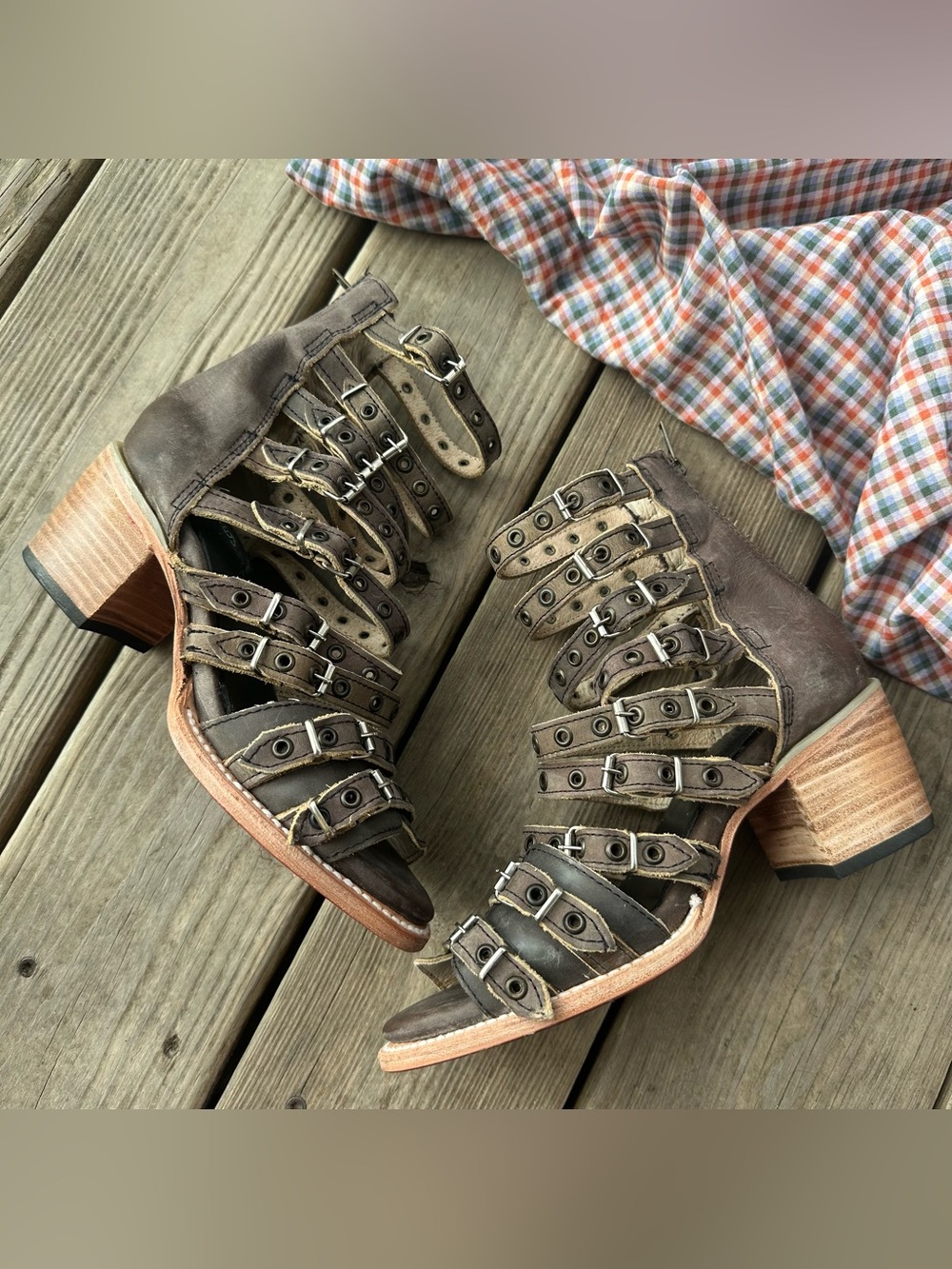 Freebird by Steven "Cassandra" Gladiator Sandals Heel Buckle Strappy 8